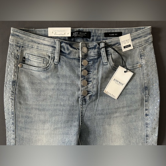 Judy Blue Rhinestone Flare ✨ Extra Stretchy - Picture 4 of 12